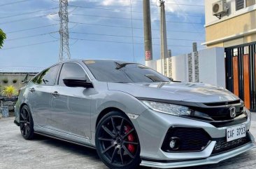 Silver Honda Civic 2017 for sale in Quezon City