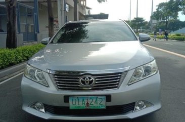 Sell Purple 2012 Toyota Camry in Pasig