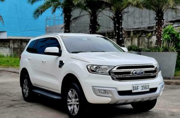 Purple Ford Everest 2018 for sale in Automatic