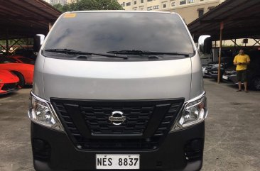 Purple Nissan Urvan 2022 for sale in Santo Domingo