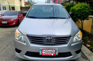 Selling Purple Toyota Innova 2014 in Santa Rosa