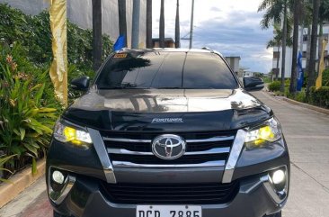 Purple Toyota Fortuner 2017 for sale in Automatic