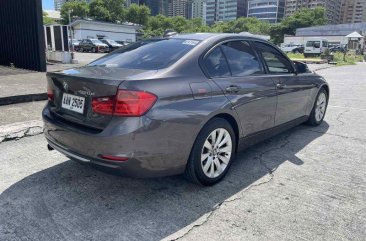 Sell Purple 2015 Bmw 320D in Pasig