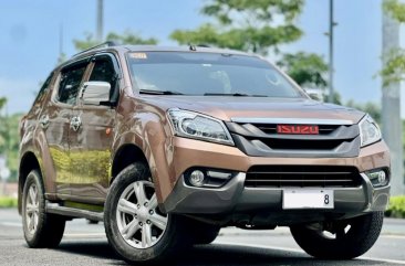 2015 Isuzu mu-X in Makati, Metro Manila