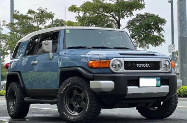 2014 Toyota FJ Cruiser in Makati, Metro Manila