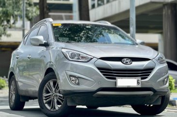 2015 Hyundai Tucson  2.0 GL 6AT 2WD in Makati, Metro Manila