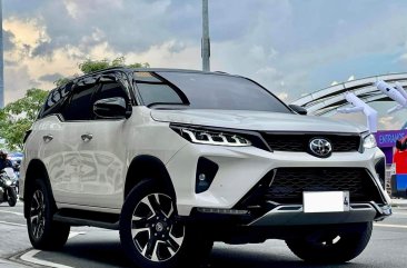 2022 Toyota Fortuner 2.8 LTD Diesel 4x2 AT in Makati, Metro Manila