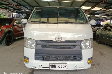 2016 Toyota Hiace  Commuter Deluxe in Las Piñas, Metro Manila