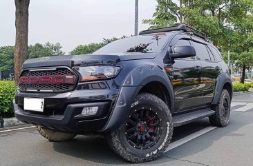 2016 Ford Everest in Makati, Metro Manila