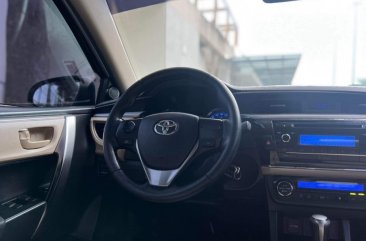 2015 Toyota Corolla Altis in Makati, Metro Manila