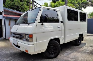 2017 Mitsubishi L300 in Parañaque, Metro Manila