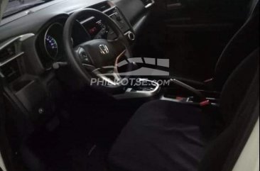 2016 Honda Jazz  1.5 V CVT in Quezon City, Metro Manila