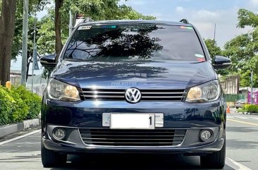 2014 Volkswagen Touran in Makati, Metro Manila