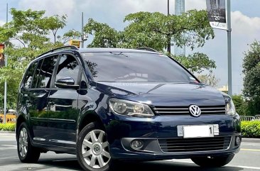 2014 Volkswagen Touran in Makati, Metro Manila