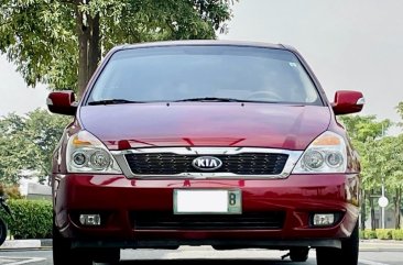 2013 Kia Carnival in Makati, Metro Manila