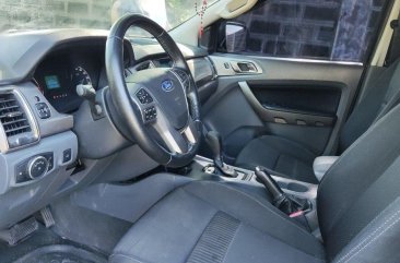 Selling Purple Ford Ranger 2016 in Quezon City