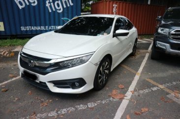 Pearl White Honda Civic 2017 for sale in Automatic