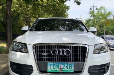 Sell Purple 2011 Audi Q5 in Manila