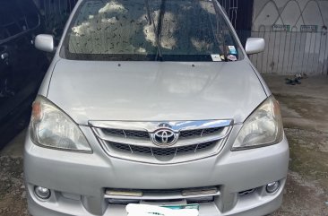 2011 Toyota Avanza  1.5 G AT in Davao City, Davao del Sur