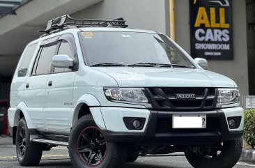 2017 Isuzu Sportivo X in Makati, Metro Manila