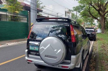 Purple Ford Everest 2004 for sale in Las Piñas