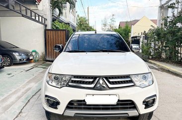 Purple Mitsubishi Montero 2015 for sale in Automatic