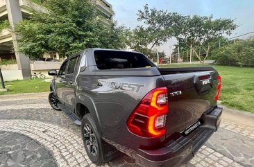 Selling Purple Toyota Hilux 2022 in Quezon City