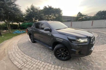 Selling Purple Toyota Hilux 2022 in Quezon City