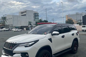 Selling Pearl White Toyota Fortuner 2016 in Pasig