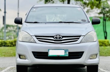 2012 Toyota Innova in Makati, Metro Manila