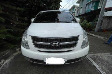 Selling Purple Hyundai Starex 2015 in Mandaluyong