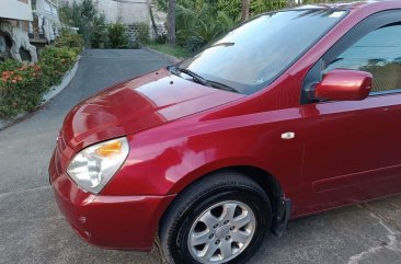 Purple Kia Grand carnival 2009 for sale in Automatic