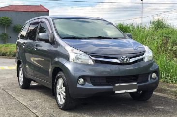 Sell Purple 2014 Toyota Avanza in Manila