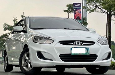 Sell Purple 2013 Hyundai Accent in Makati