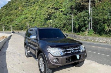 Sell Purple 2012 Mitsubishi Pajero in San Fernando