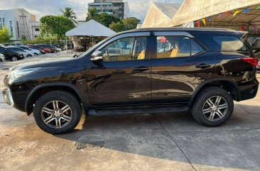 Selling Purple Toyota Fortuner 2017 in Manila