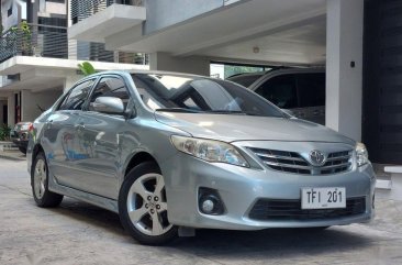 Sell Purple 2012 Toyota Altis in Quezon City