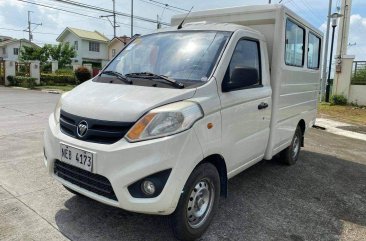 Selling Purple Foton Gratour 2019 in Manila