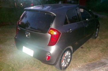 Sell Purple 2012 Kia Picanto in Marikina