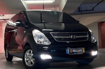 Purple Hyundai Starex 2016 for sale in Automatic