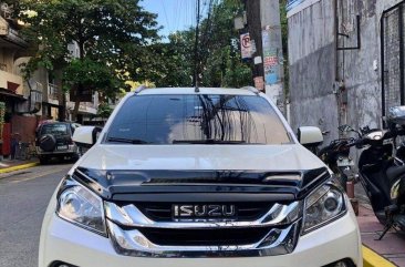 Selling Purple Isuzu Mu-X 2016 in Pasig