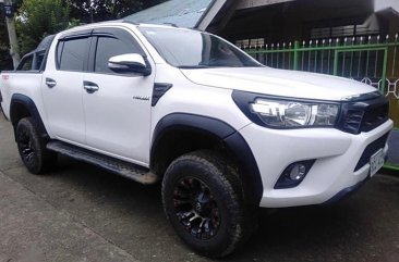 Sell Purple 2017 Toyota Hilux in Mandaluyong