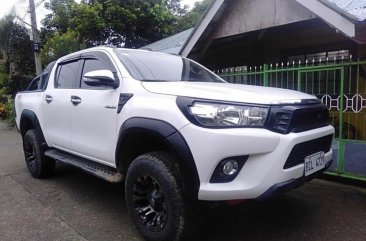 Sell Purple 2017 Toyota Hilux in Mandaluyong
