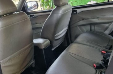 Sell Purple 2015 Mitsubishi Montero in Las Piñas