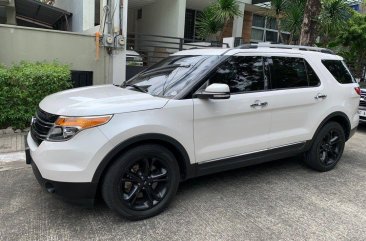 Sell Pearl White 2015 Ford Explorer in Muntinlupa