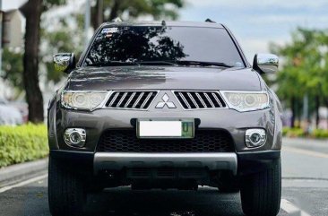 Sell Purple 2012 Mitsubishi Montero in Makati