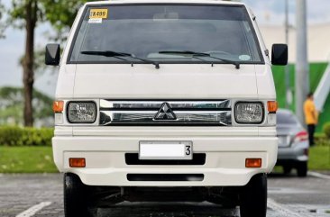 2021 Mitsubishi L300 in Makati, Metro Manila