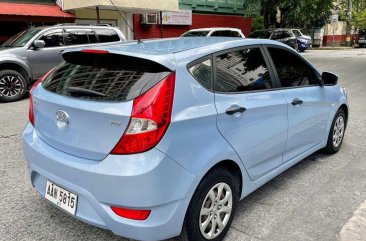 Sell Purple 2014 Hyundai Accent in Manila