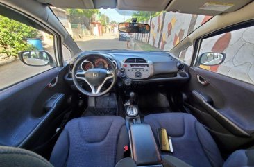 Purple Honda Jazz 2009 for sale in Automatic