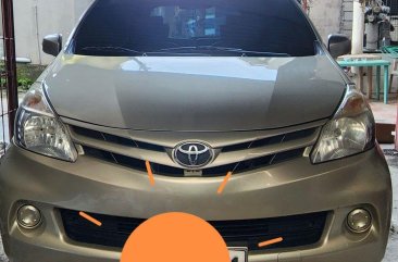 Purple Toyota Avanza 2014 for sale in Automatic